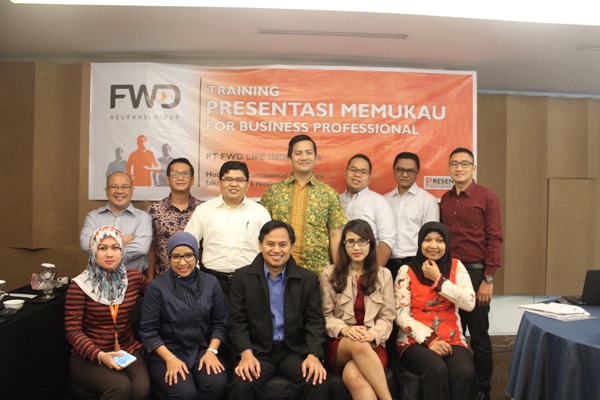 Training Presentasi Bisnis FWD Insurance Batch 2